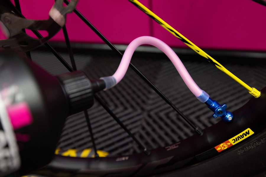 Muc-Off MTB Tubeless Tire Sealant - Image 2