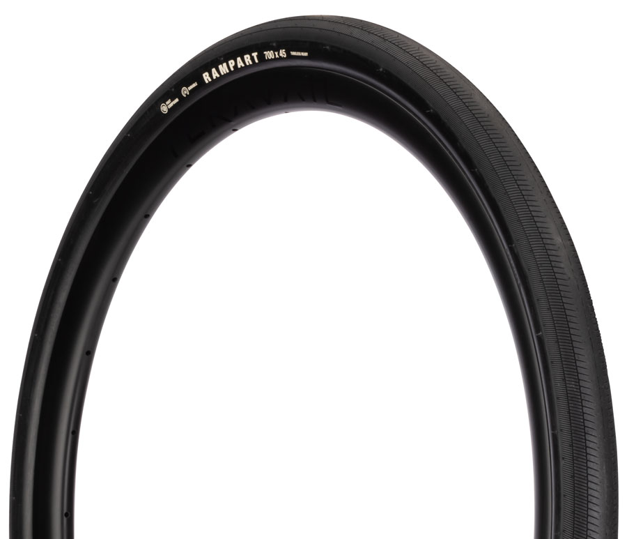 Teravail Rampart Tire - 700 x 45 Tubeless Folding BLK Durable Fast Compound