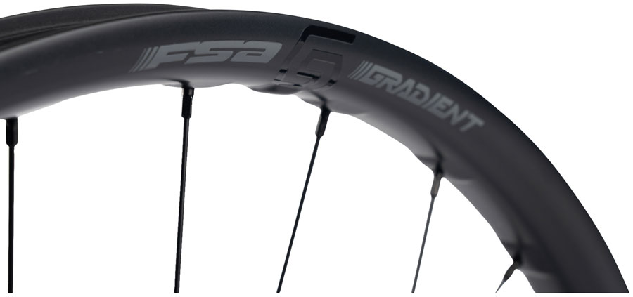 Full Speed Ahead Gradient Carbon i30 Rear Wheel - Image 2