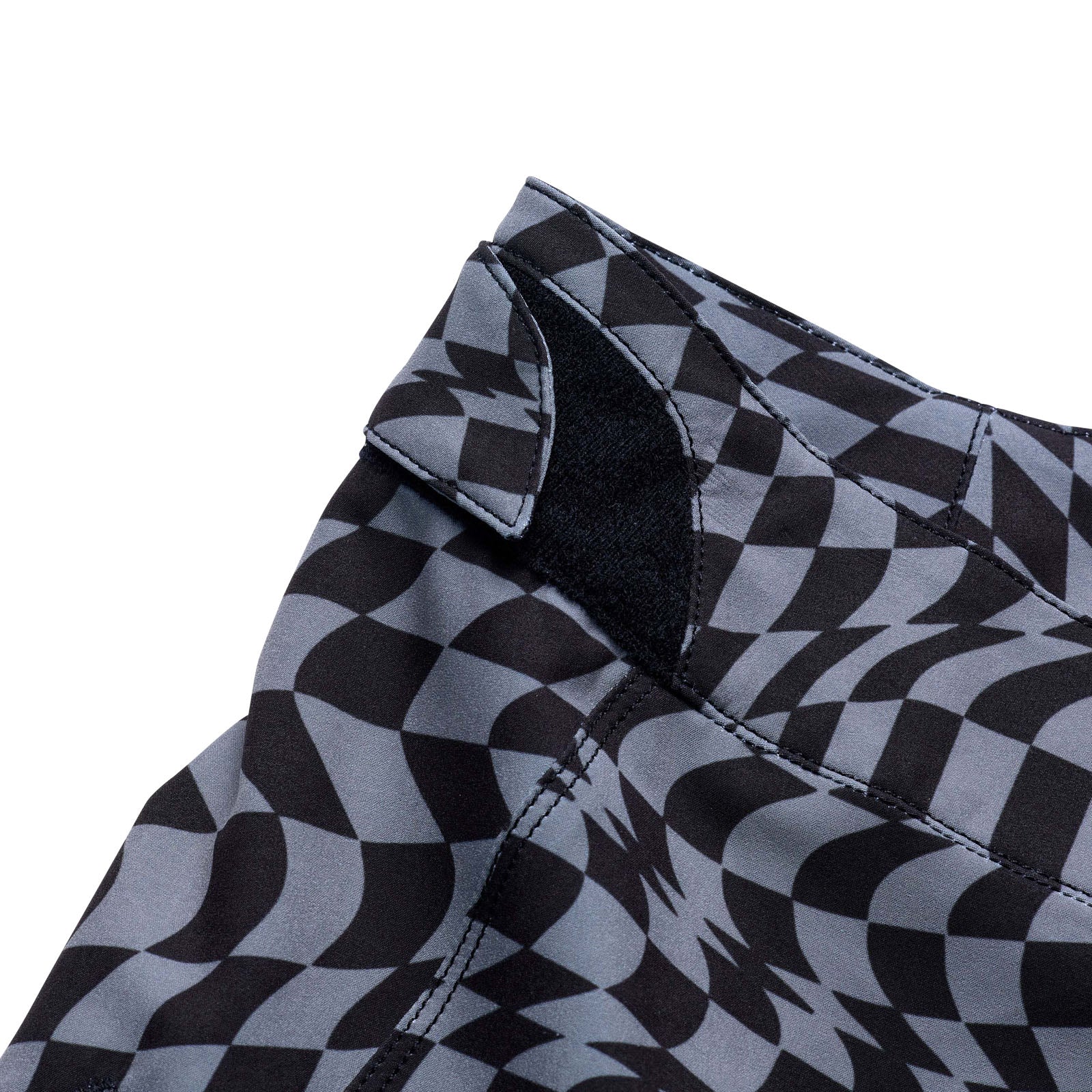 Womens Lilium Pant Twisted Checkers Black - Image 3