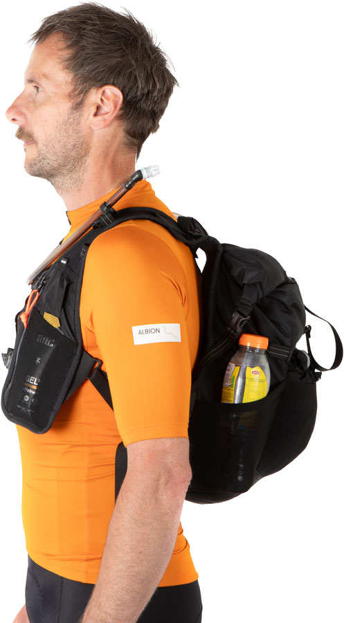 Restrap Rolltop Hydration Vest - 14L - Image 4