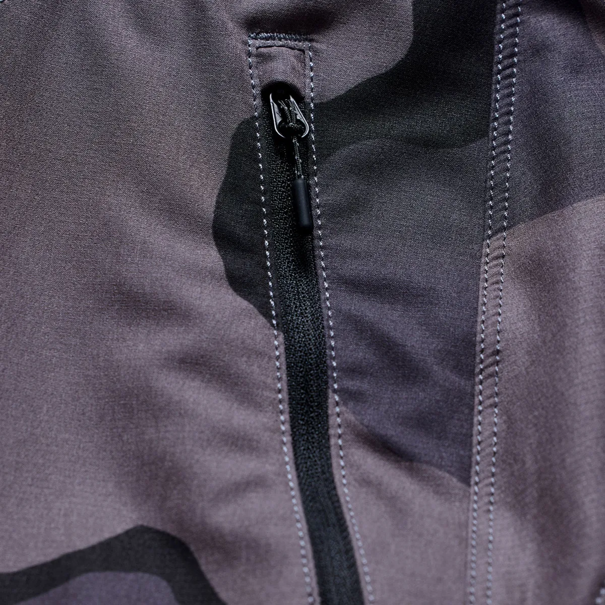 Skyline Pro Short Shell Flow Camo Carbon - Image 2