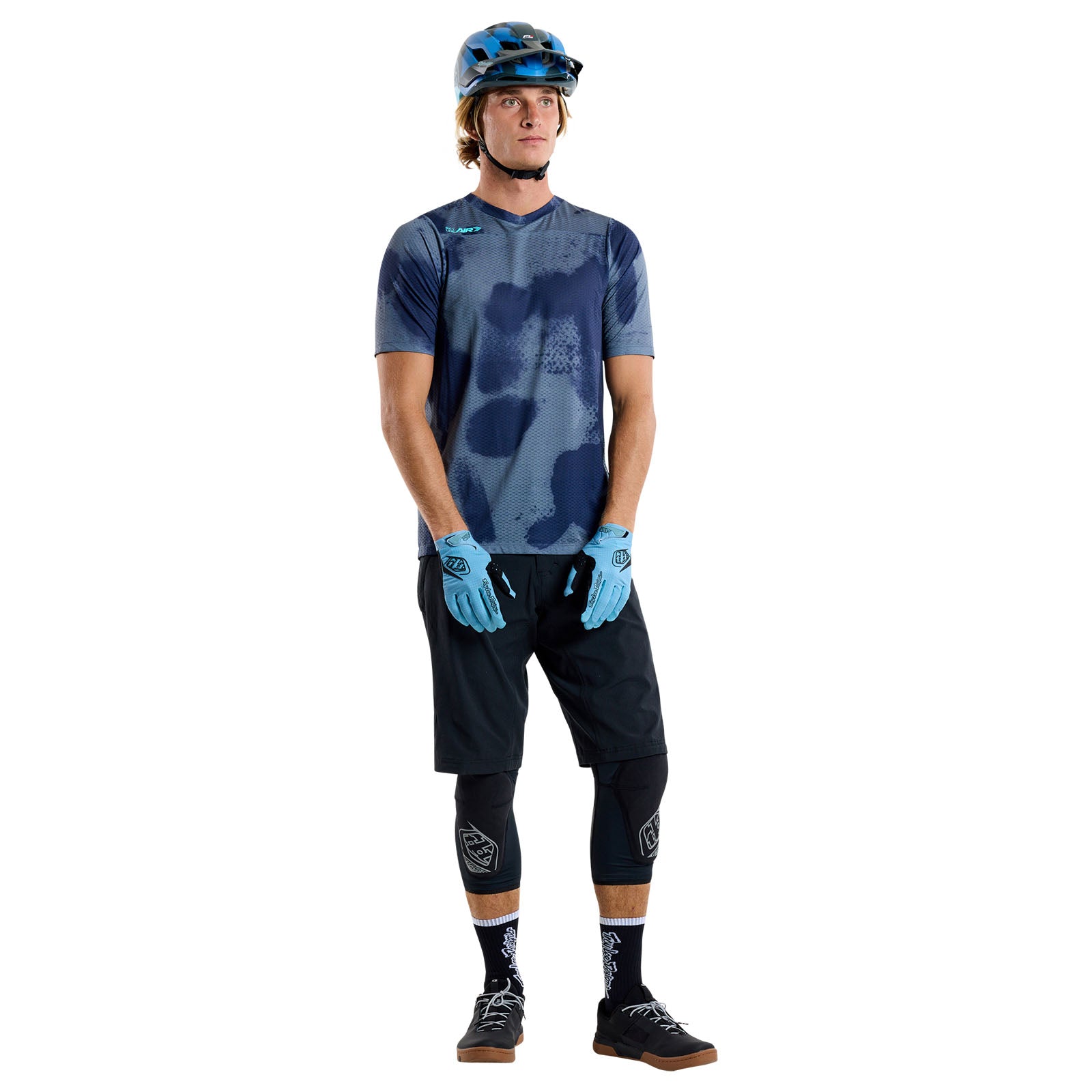 Skyline Air Short Shell Mono Black - Image 9