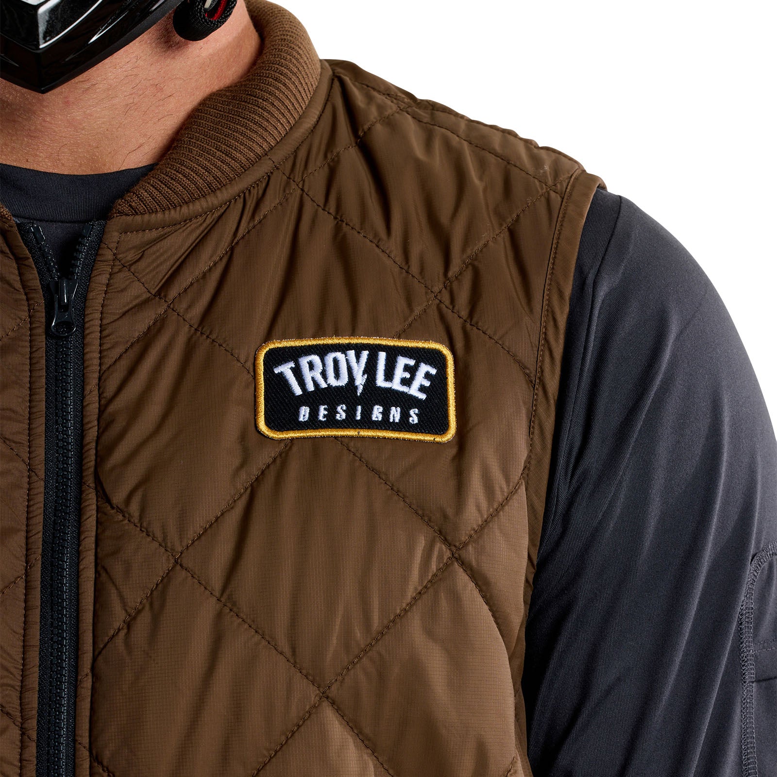 Ruckus Ride Vest Mono Chocolate - Image 15