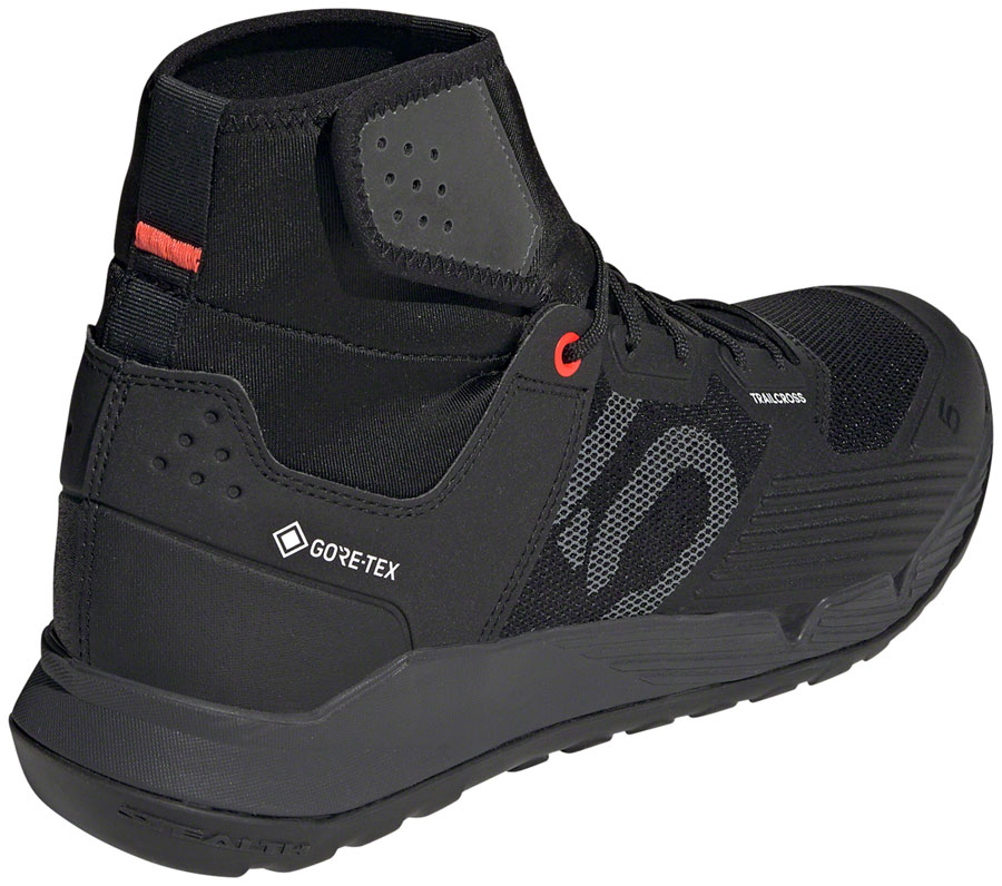 Five Ten Trailcross GTX Flat Shoes - Men's, Core Black / DGH Solid Gray / FTWR White - Image 4