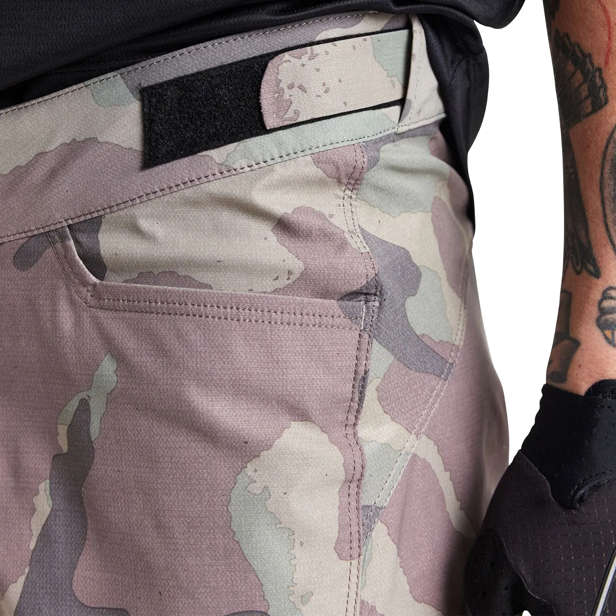 Flowline Short W/Liner Camo Woodland - Image 4