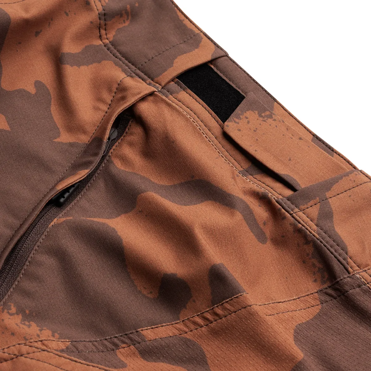 Skyline Short W/Liner Shadow Camo Brick - Image 2