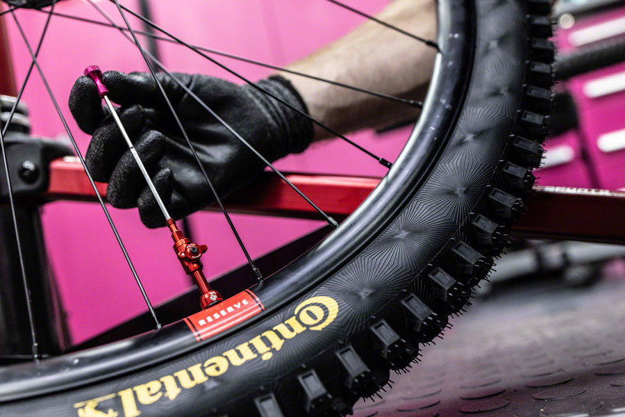 Muc-Off Hey Dipstick Tubeless Sealant Check Tool - Image 3