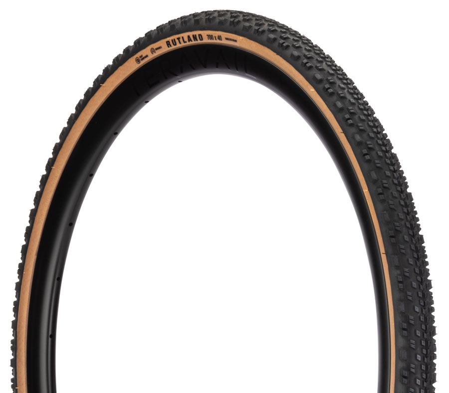 Teravail Rutland Tire - 700 x 40 Tubeless Folding Tan Durable Fast Compound