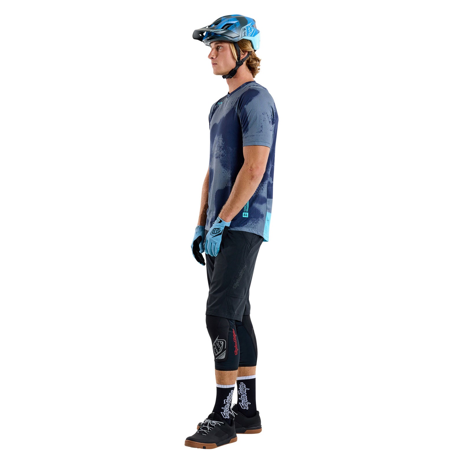 Skyline Air Short Shell Mono Black - Image 11