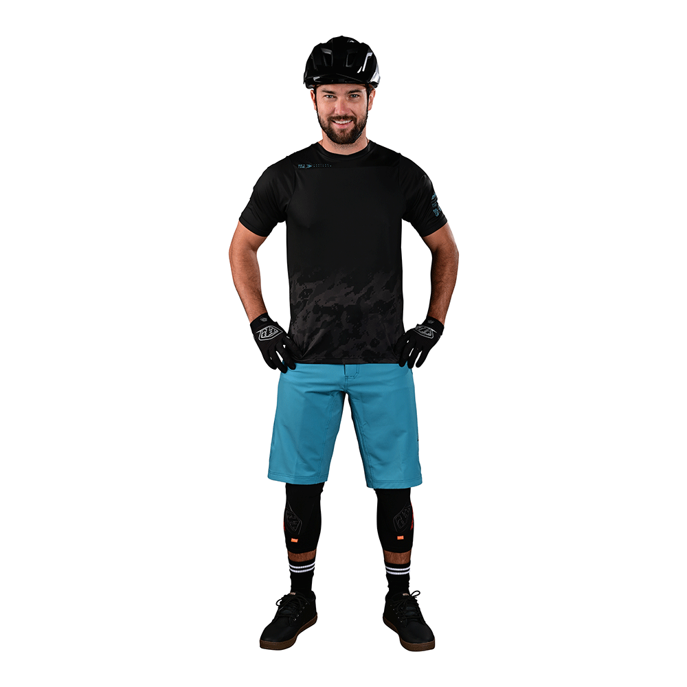 Skyline Air Short W/Liner Mono Azure - Image 4
