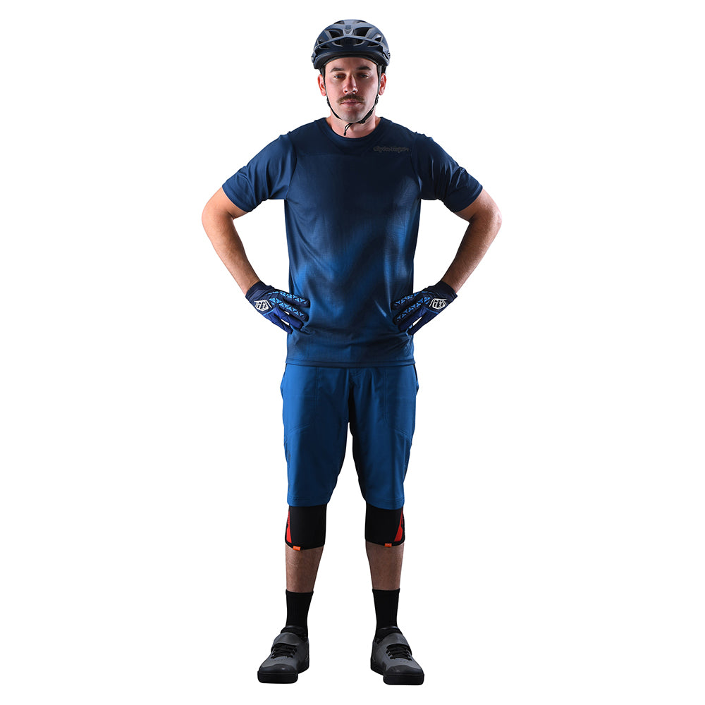 Skyline Short W/Liner Solid Slate Blue - Image 2