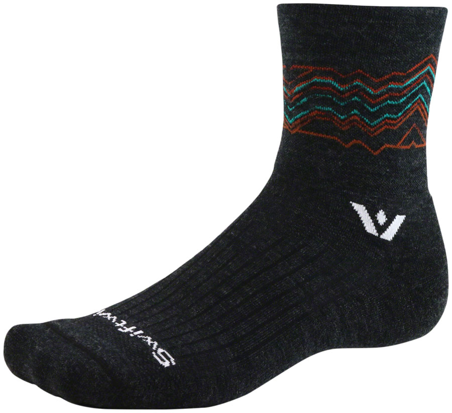 Swiftwick Pursuit Quarter Crew Socks - 4" Black - Image 5