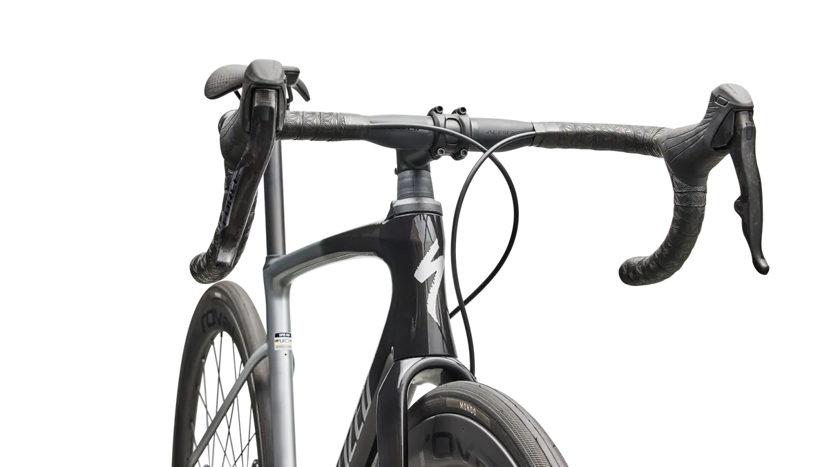 Roubaix SL8 Pro - SRAM Force AXS - Image 5