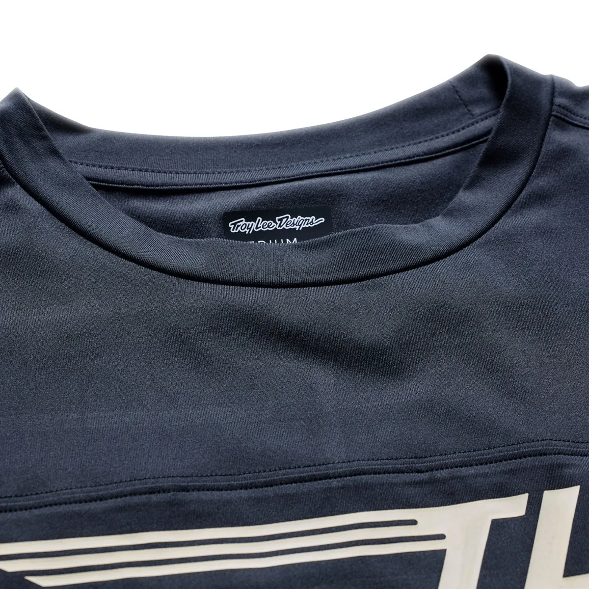 Ruckus Ride 3/4 Tee Wings Carbon - Image 3