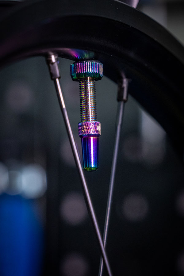 Muc-Off V2 Tubeless Valve Kit - Image 4