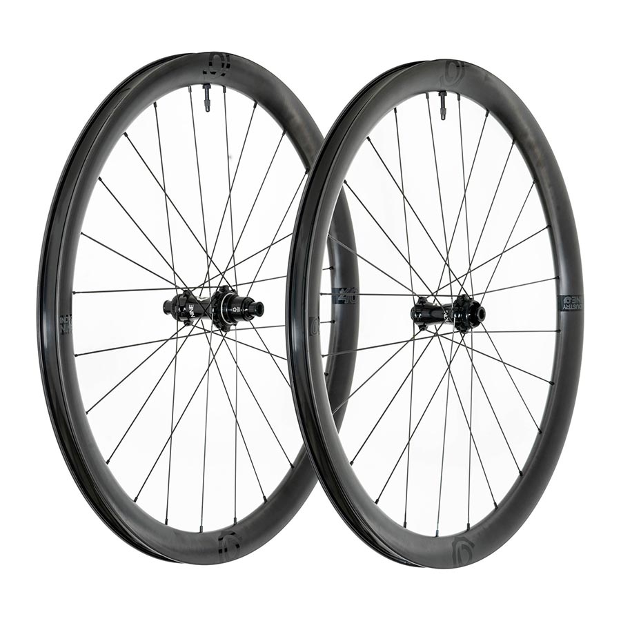 Industry Nine Solix AL AR40 Wheel Front and Rear 700C / 622 Holes: F: 24 R: 24 F: 12mm R: 12mm F: 100 R: 142 Disc Center Lock variant 2