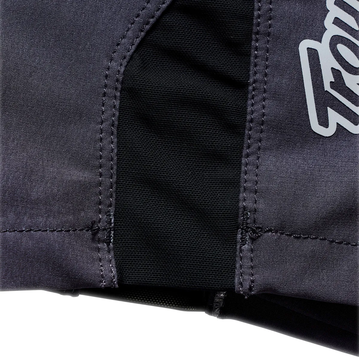 Skyline Pro Short Shell Mono Carbon - Image 4