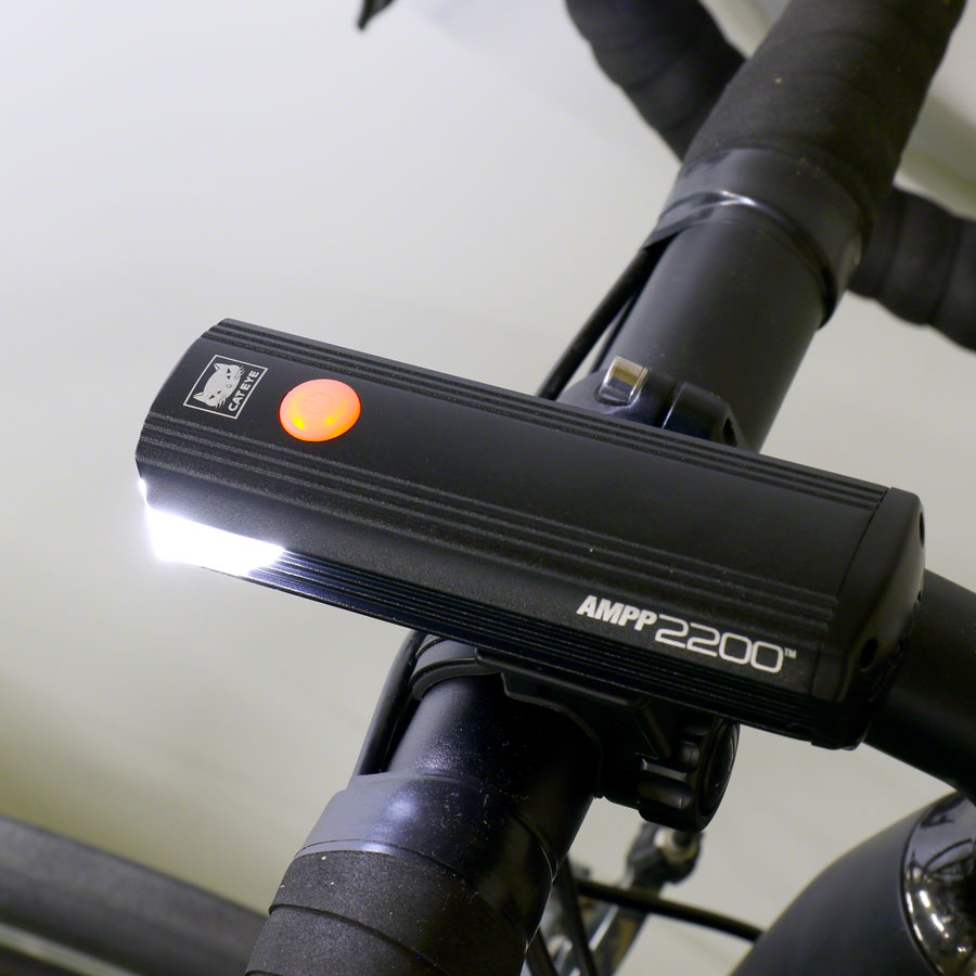 Cateye AMPP2200 Headlight - Image 4