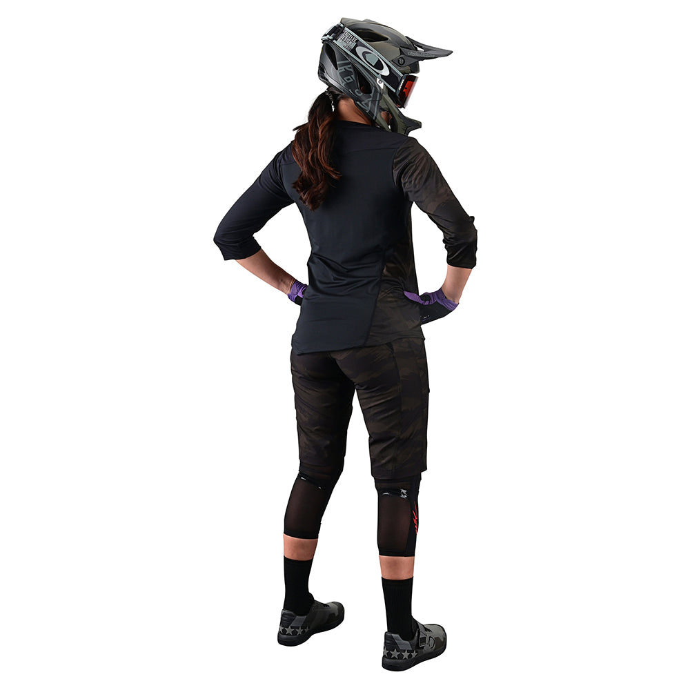 Womens Mischief Short No Liner Brushed Camo Army - Image 4