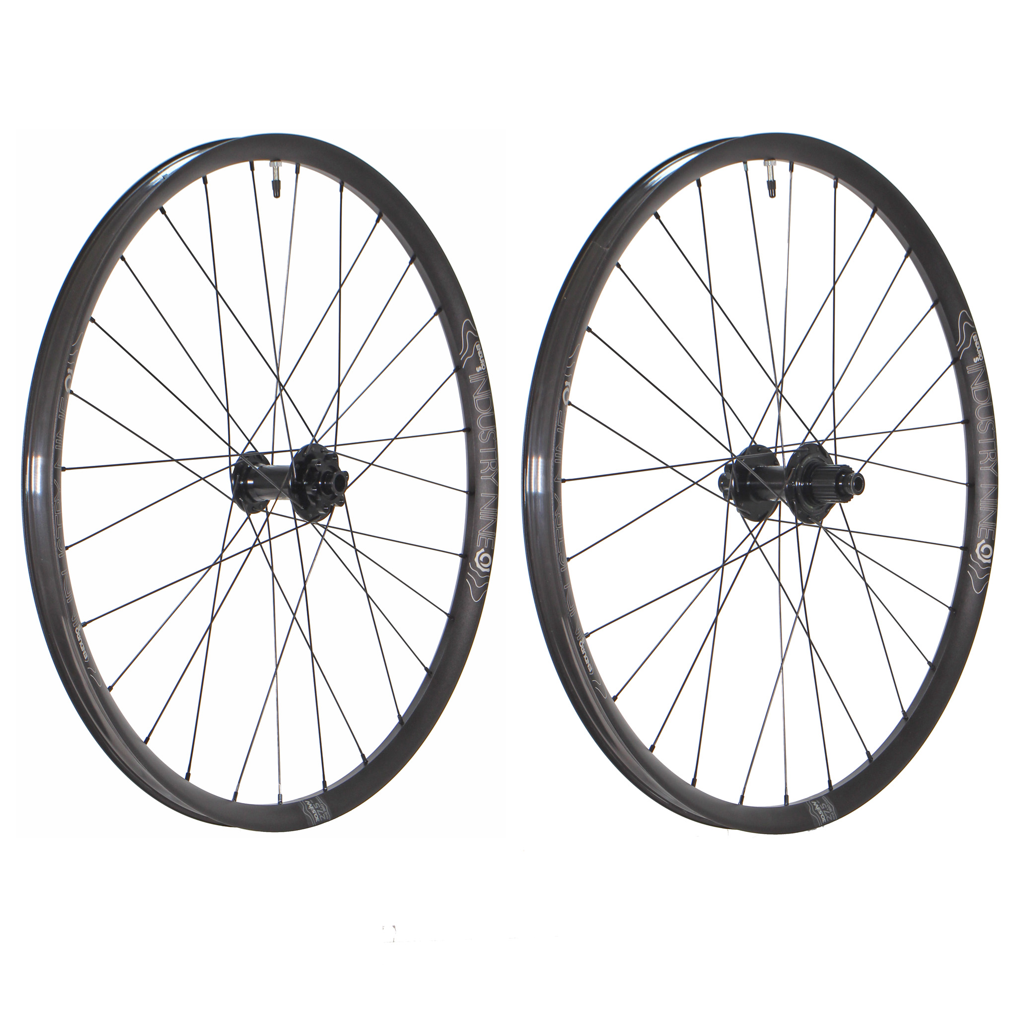 Industry Nine 1/1 Enduro S Wheelset - 15 x 110mm/12 x 148mm, 6-Bolt, Black - Image 3
