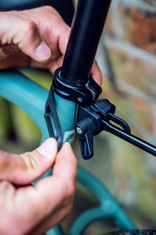 Ortlieb Quick-Rack Rear Mount Bike Rack - Quick Release Black - Image 4