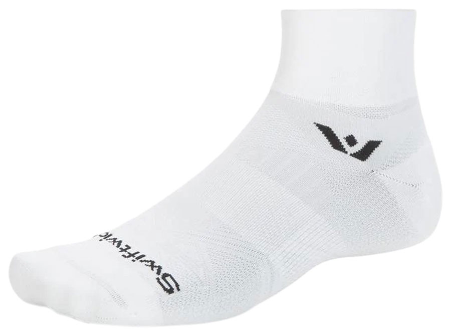 Swiftwick Aspire Quarter Crew Socks - Circuit White Medium
