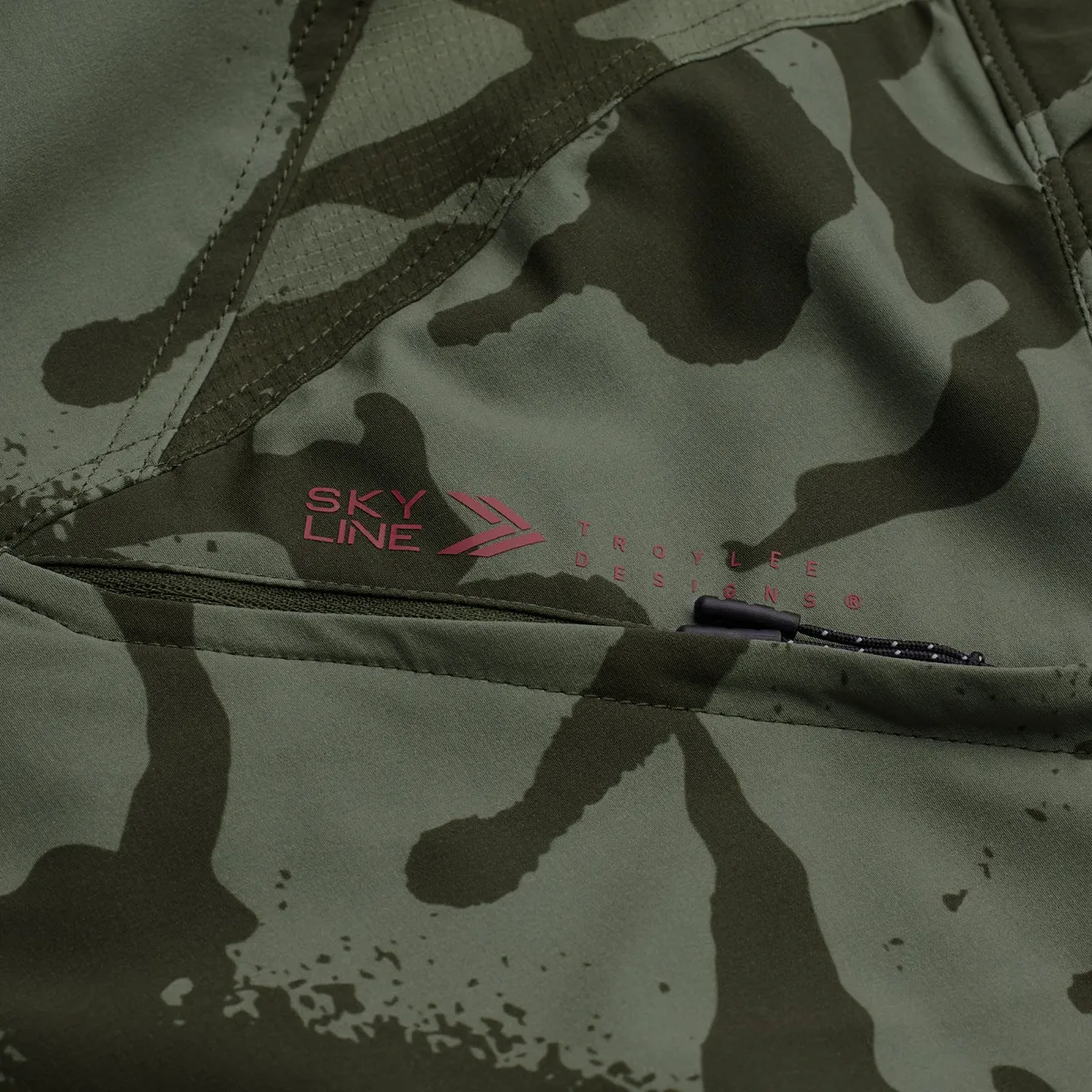 Skyline Short W/Liner Shadow Camo Olive - Image 3