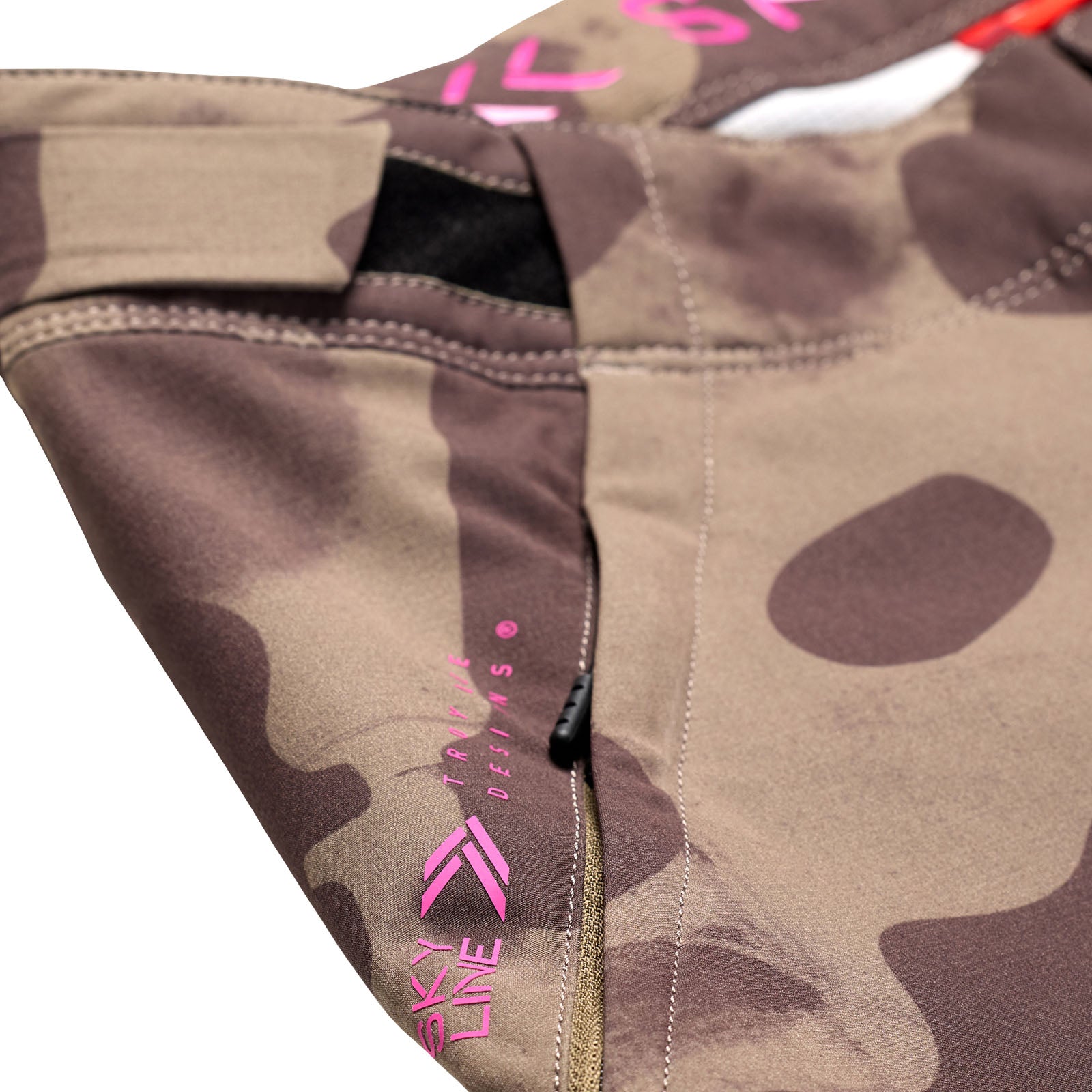 Skyline Short W/Liner Scrubland Olive - Image 4