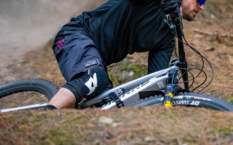 Muc-Off Cargo Bag and Frame Strap - Image 3