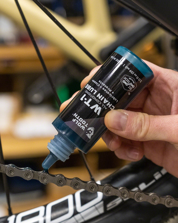 Wolf Tooth WT-1 Chain Lube for All Conditions - Image 4