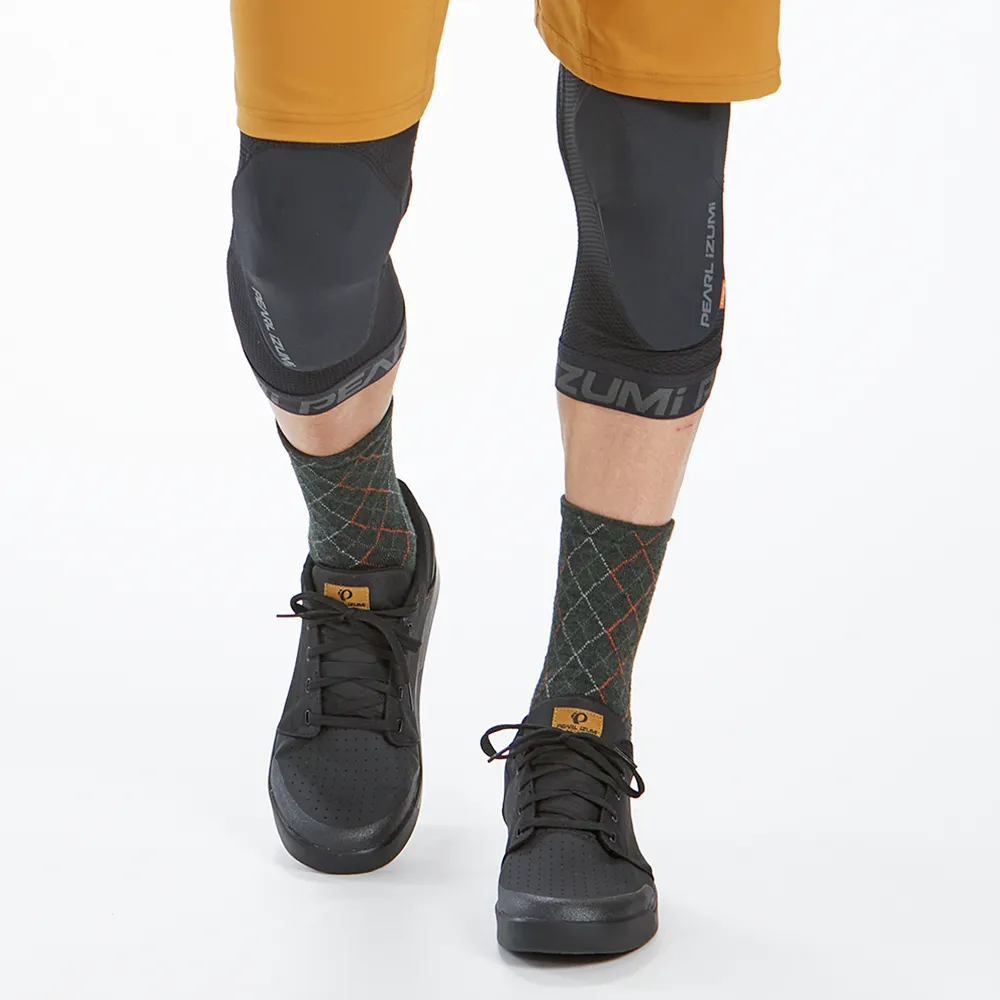Summit Knee Guard - Image 8
