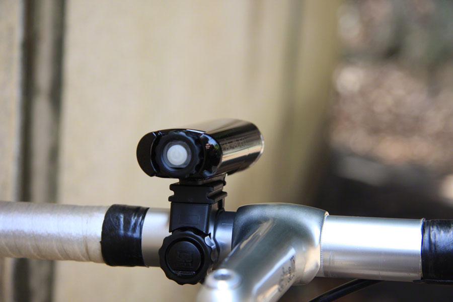 CatEye  <li>OptiCube lens technology<li>Runtime Constant 30 hours (50 lm) Flashing 250 hours (50 lm) - Image 4