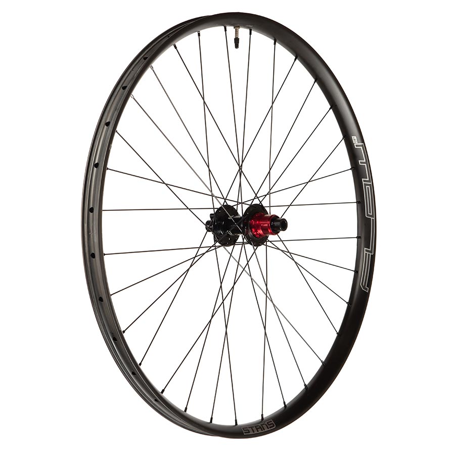 Stans No Tubes Flow CB7 Wheel Rear 29'' / 622 Holes: 32 12mm TA 148mm Disc IS 6-bolt Shimano Micro Spline