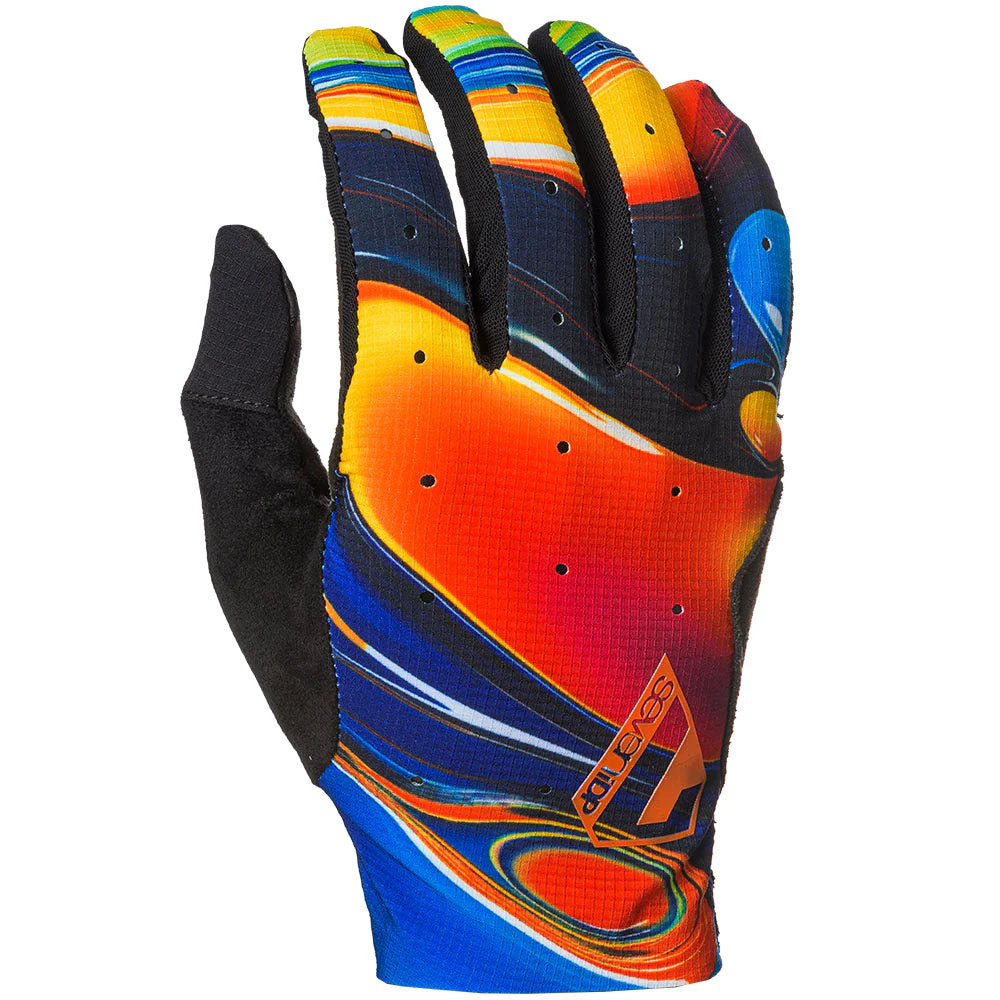 7iDP Control Gloves variant 2