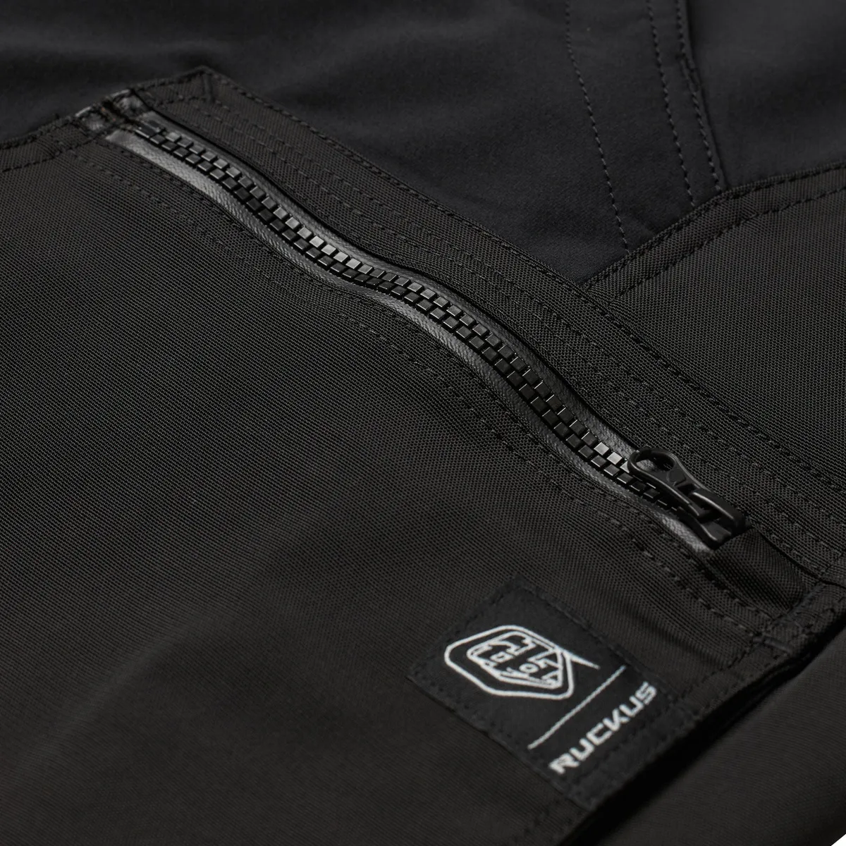 Ruckus Cargo Pant Mono Black - Image 3