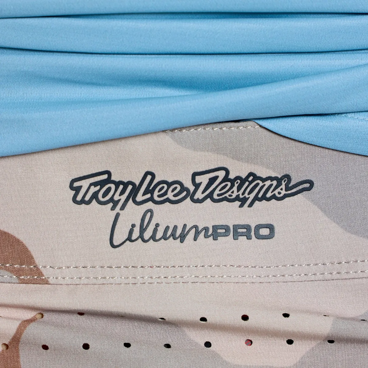 Womens Lilium Pro Pant Flow Camo Pumice - Image 14