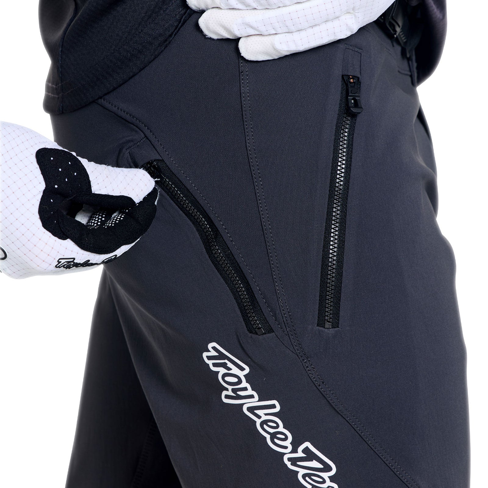 Stage Pant Mono Carbon - Image 13