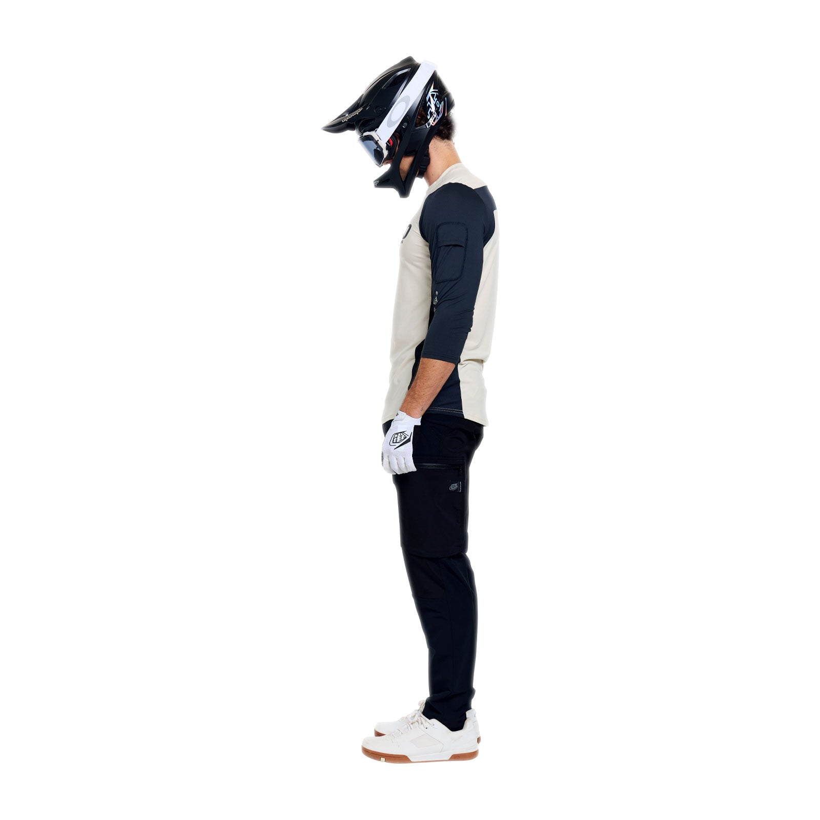 Ruckus Ride 3/4 Tee Wings Pumice - Image 9
