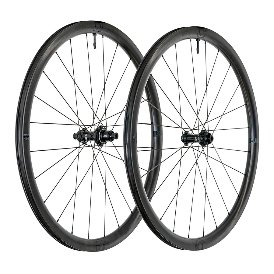 Industry Nine Solix SL i9 35 Wheel Front and Rear 700C / 622 Holes: F: 24 R: 24 F: 12mm R: 12mm F: 100 R: 142 Disc Center Lock Set variant 2