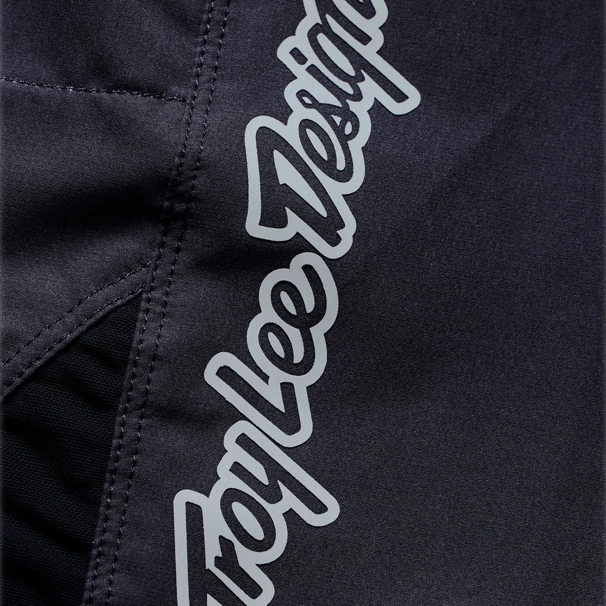 Skyline Pro Short Shell Mono Carbon - Image 3