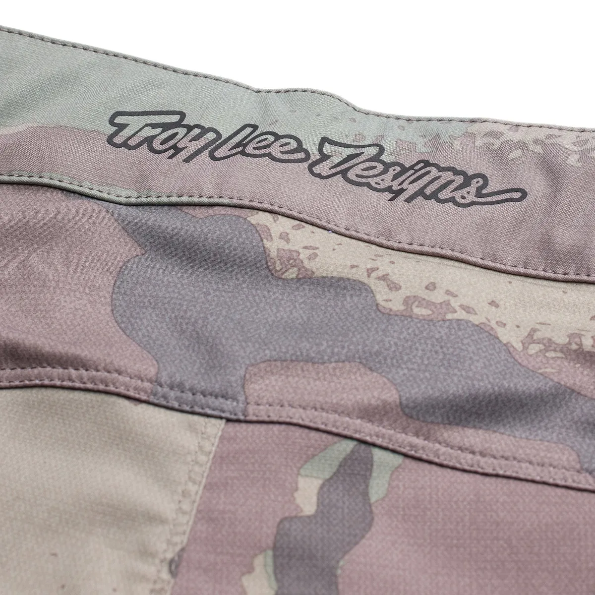 Flowline Short W/Liner Camo Woodland - Image 3