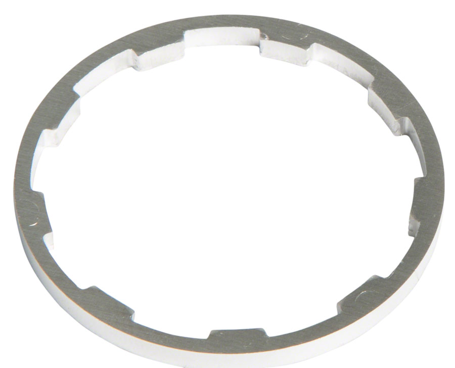 Shimano Dura-Ace CS-7700 9-Speed 2.56mm Cog Spacer Shimano Dura-Ace CS-7700 9-Speed 2.56mm Cog Spacer