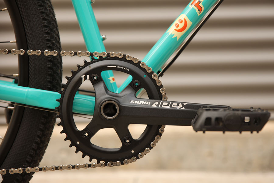 Fairdale Weekender Nomad MX City Bike - Image 3