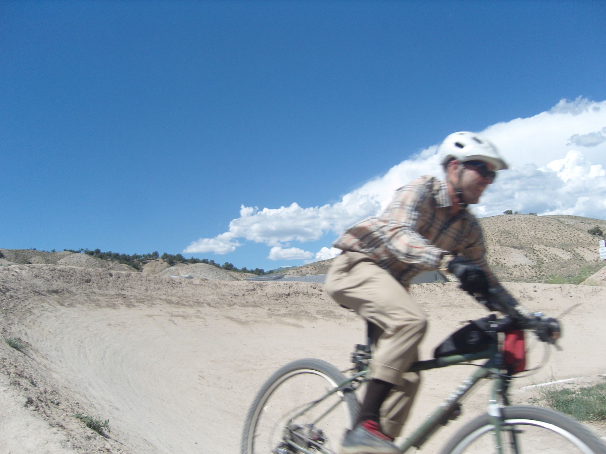 Eagle made Seth blurry. He is like this always now.