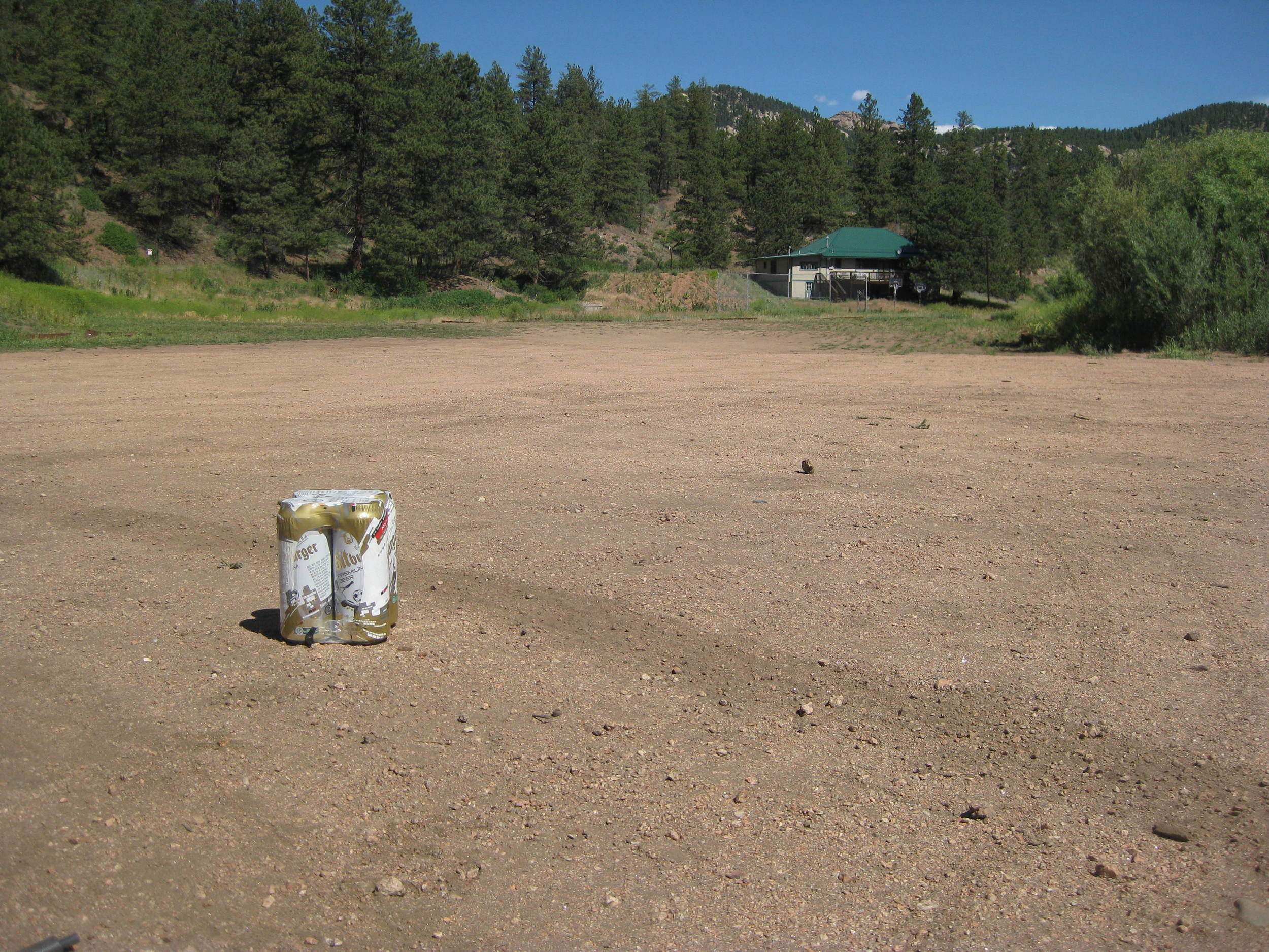 Mondays: the Buff Creek parking lot is (almost) empty.