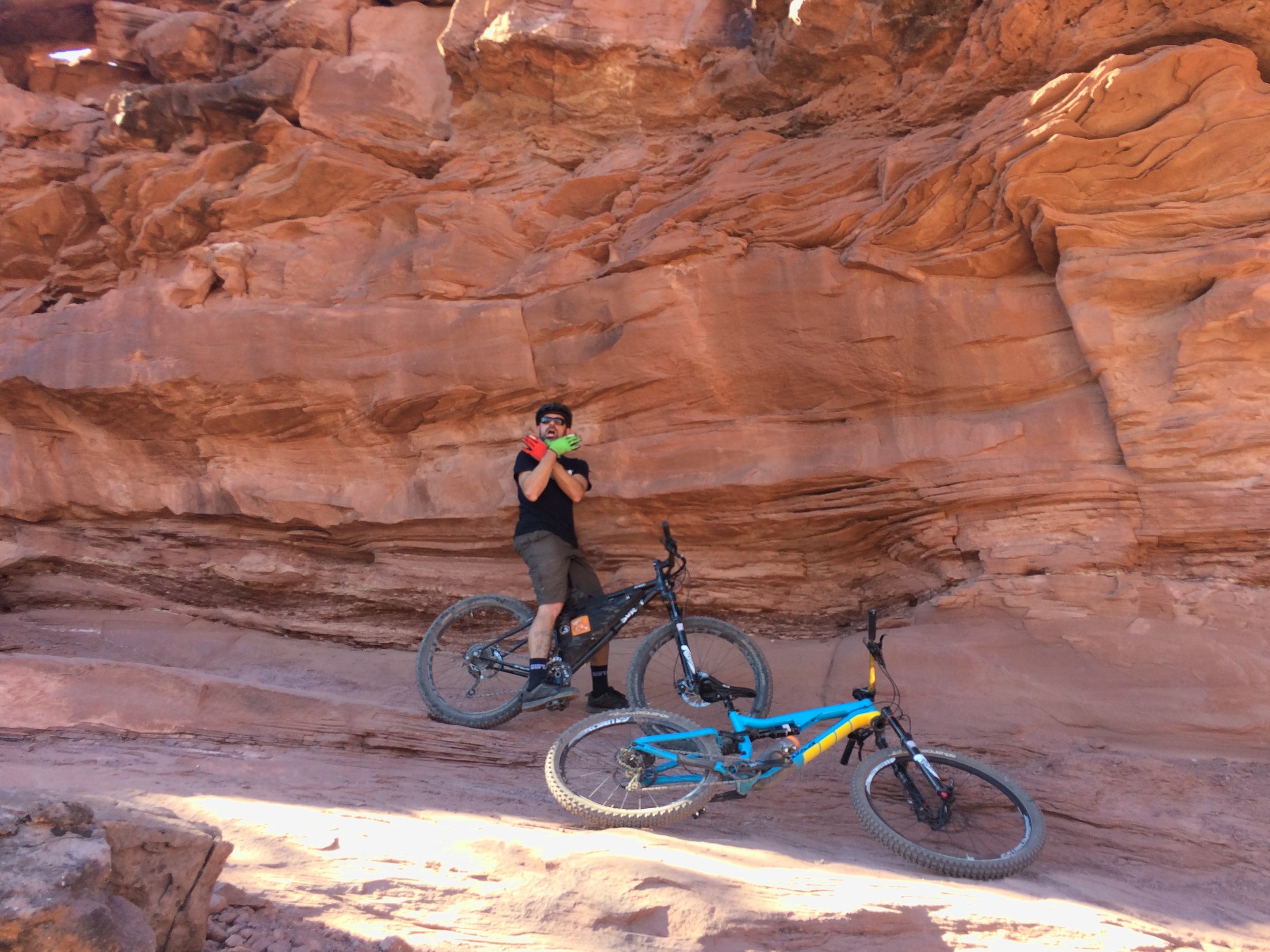 He was one of that crew, his shouts had gone up with the rest, his oath had been welded with theirs; and stronger he shouted and more did he hammer and clench his oath.