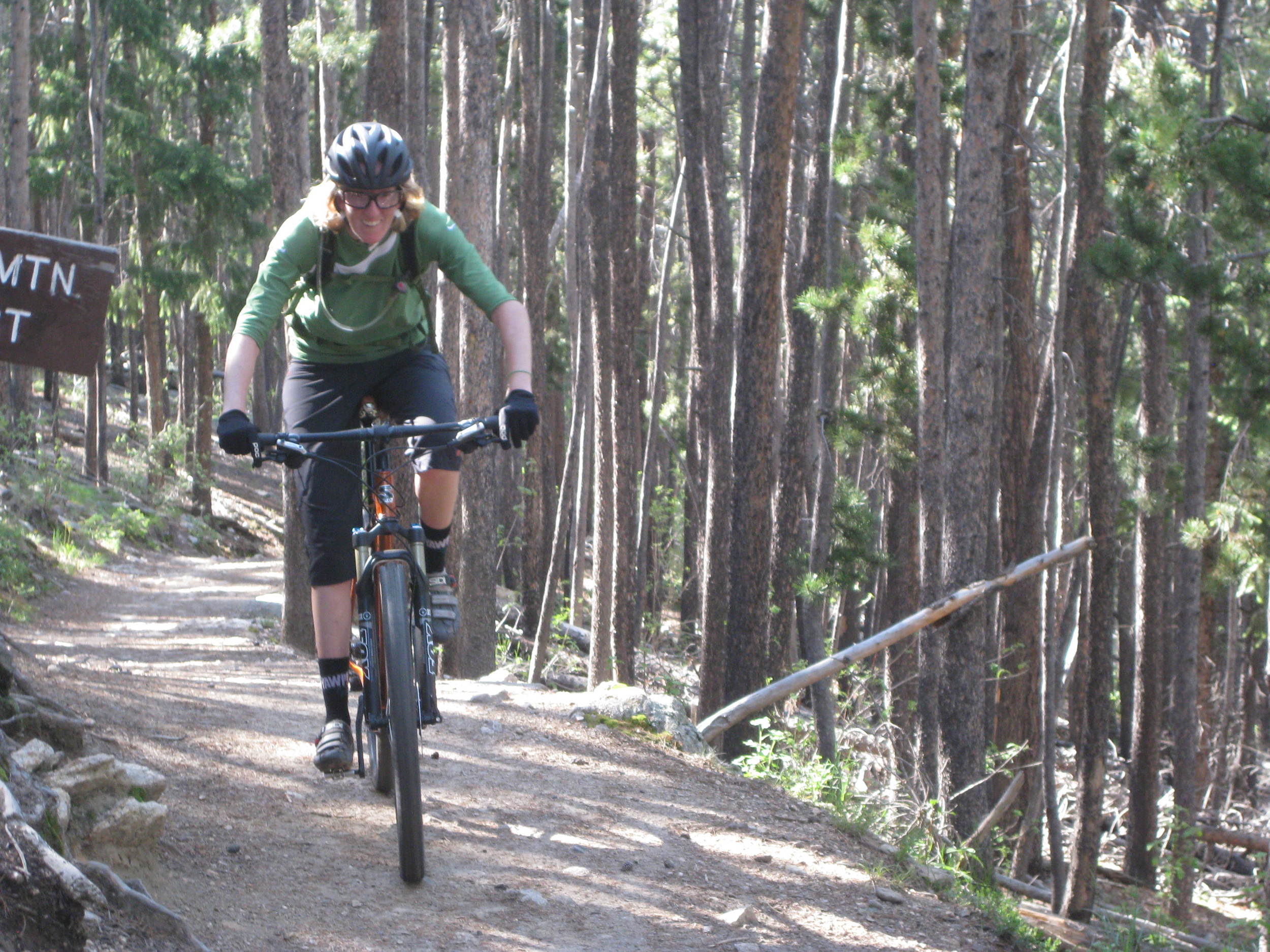 Climbsmile: a heretofore unseen sight.