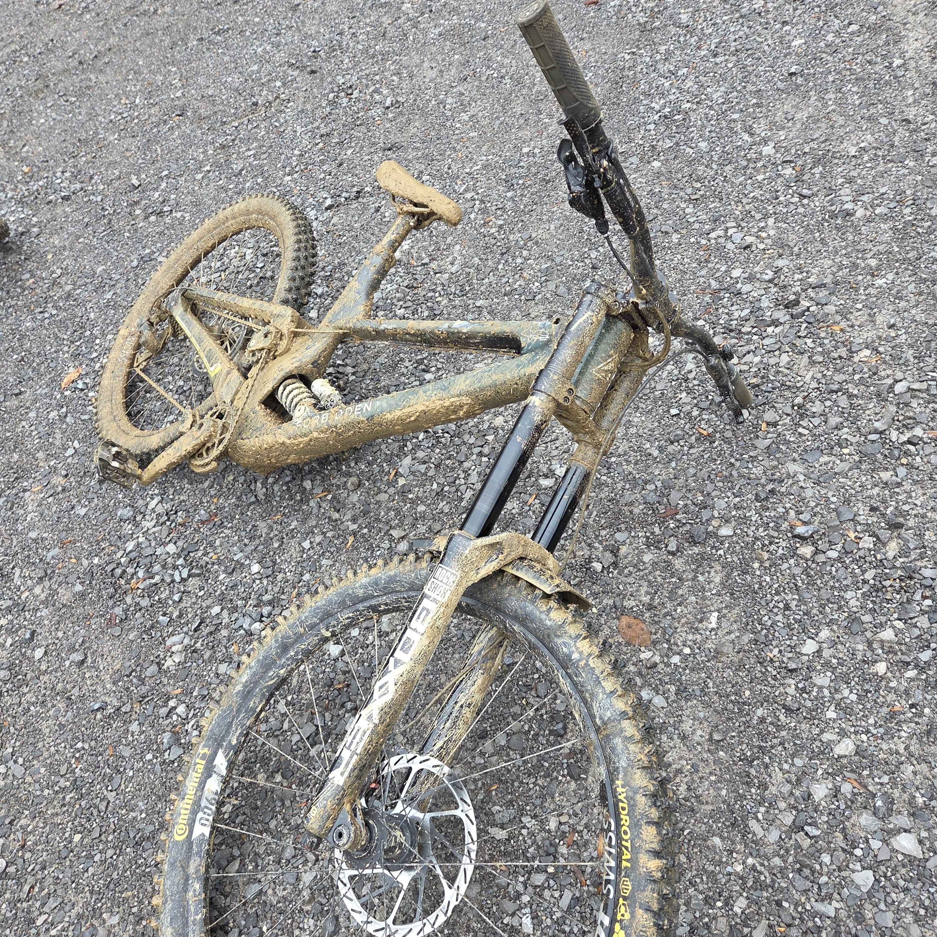Full Service A very dirty bike laying on the ground