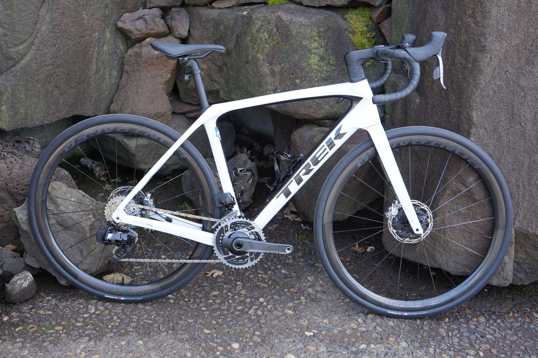 Unleashing the Power of Performance: The Trek Domane SLR GEN 4 SRAM Red Road Bike